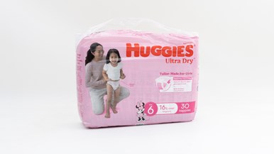 Huggies Ultra Dry Nappies for Girls Size 6