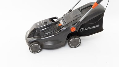 Husqvarna Aspire Lawnmower 18V 34cm Kit (LC34-P4A)