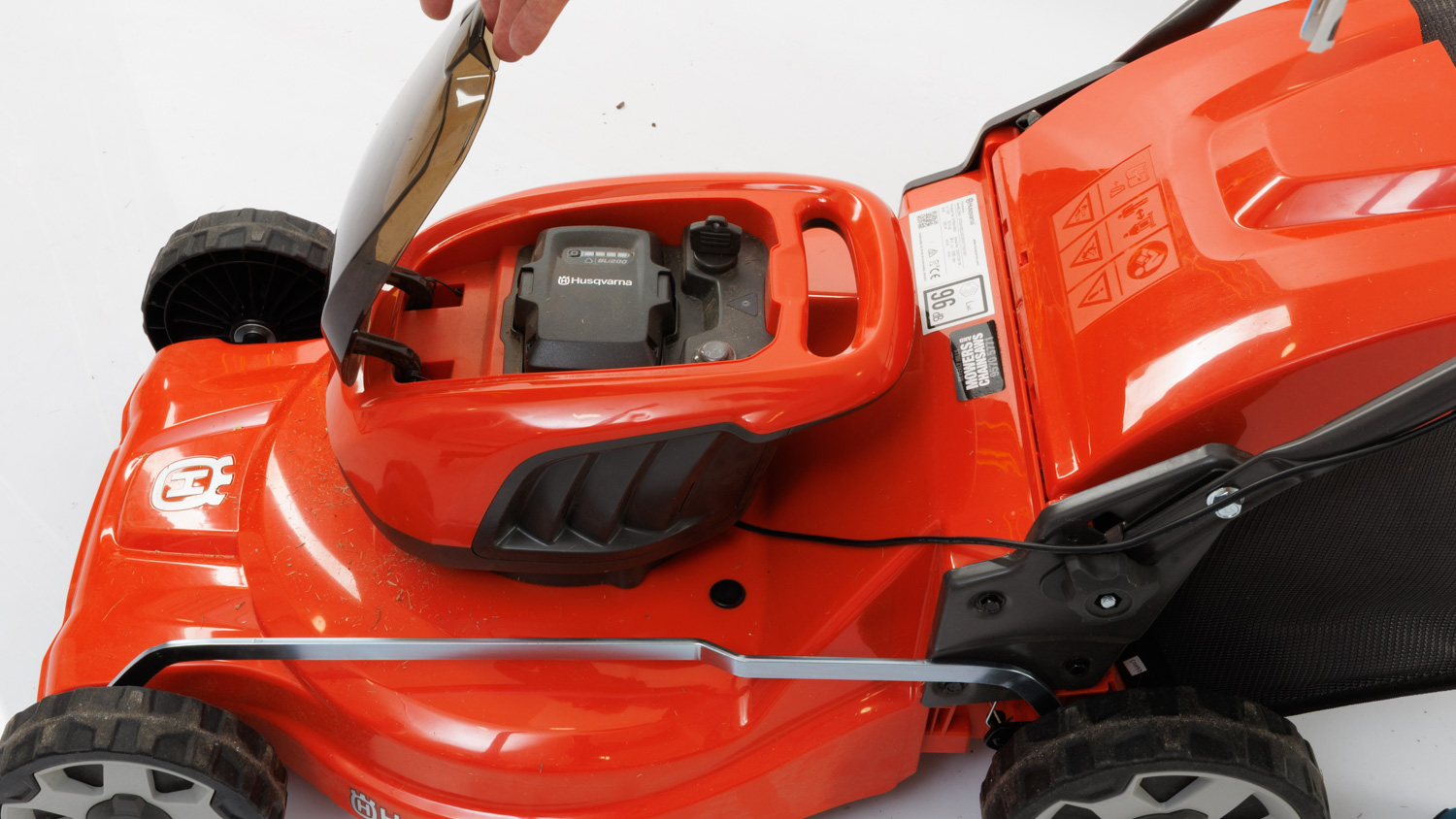 Husqvarna HUSQVARNA LC 142i with battery and charger