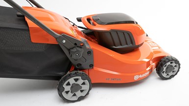 Husqvarna LC347iVX with BiL200 and QC500