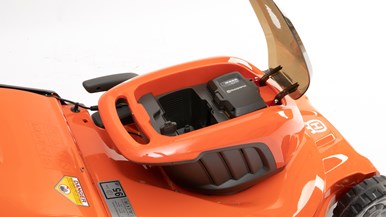 Husqvarna LC347iVX with BiL200 and QC500