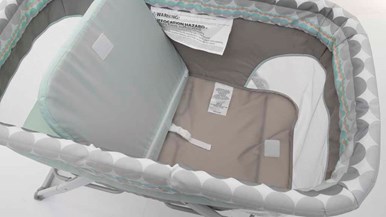 Ingenuity Foldaway Rocking Bassinet 10896