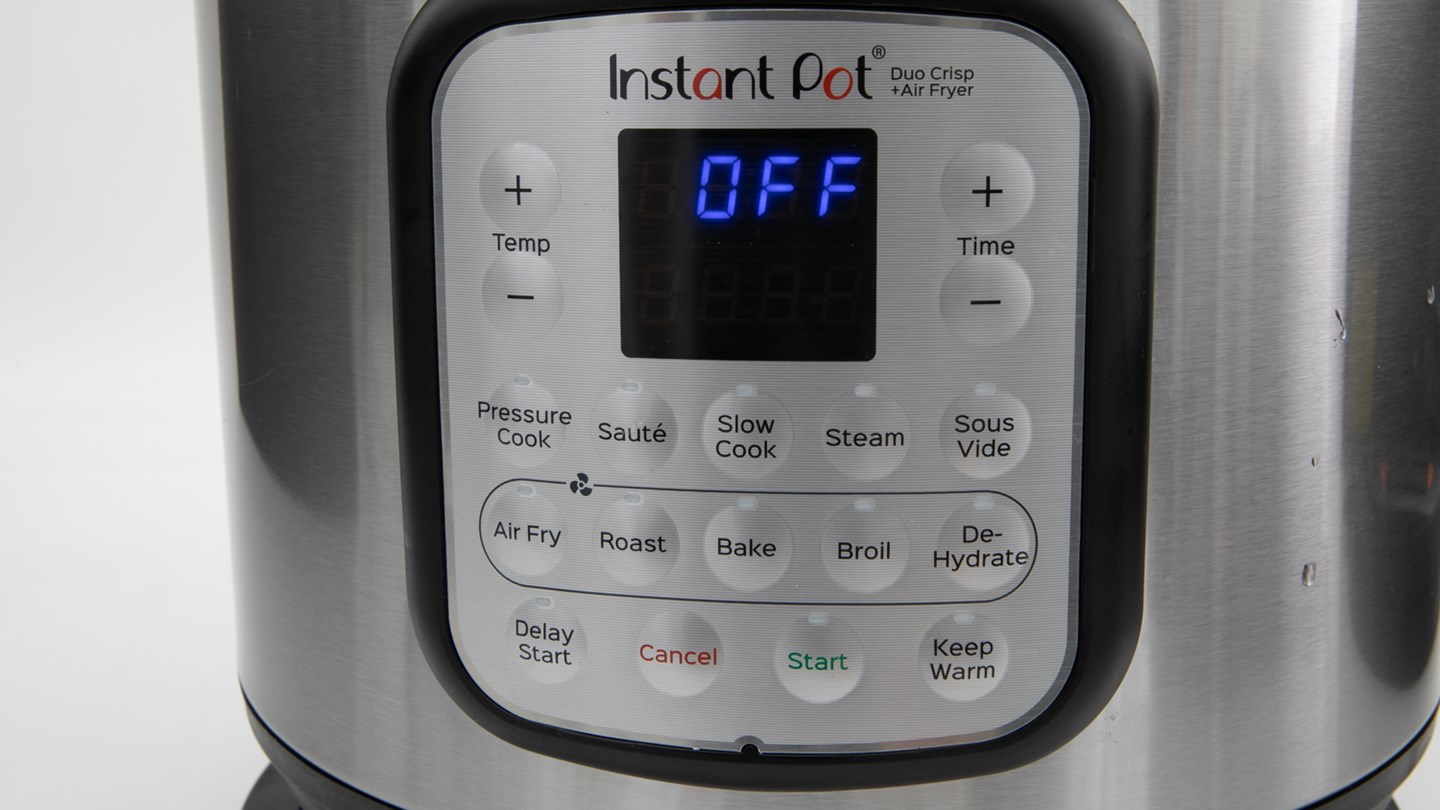 Instant Pot Duo Crisp AF8 Multi Use Pressure Cooker and Air Fryer