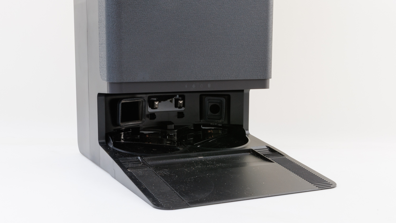 iRobot  Roomba Plus 505 Combo Robot + AutoWash Dock