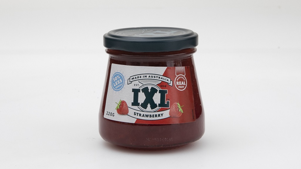 IXL Strawberry 50% Less Sugar