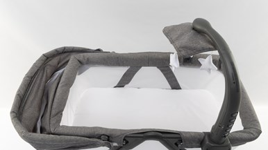 Jengo Oakleigh Bassinet