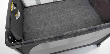 Joie Commuter Change Travel Cot (2020)