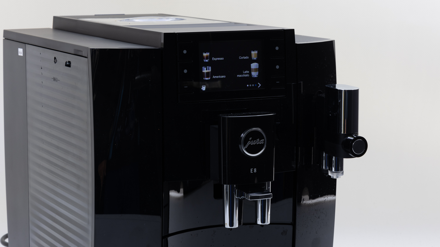 Jura E8 (INTC) 15661