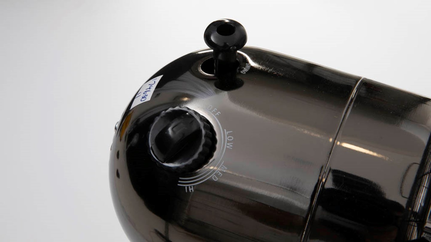 Kambrook 46cm Gunmetal Pedestal Fan KPF449GUN Review Pedestal and