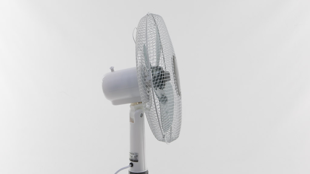 Kambrook Arctic 40cm Pedestal Fan KFA413 Review Pedestal and tower