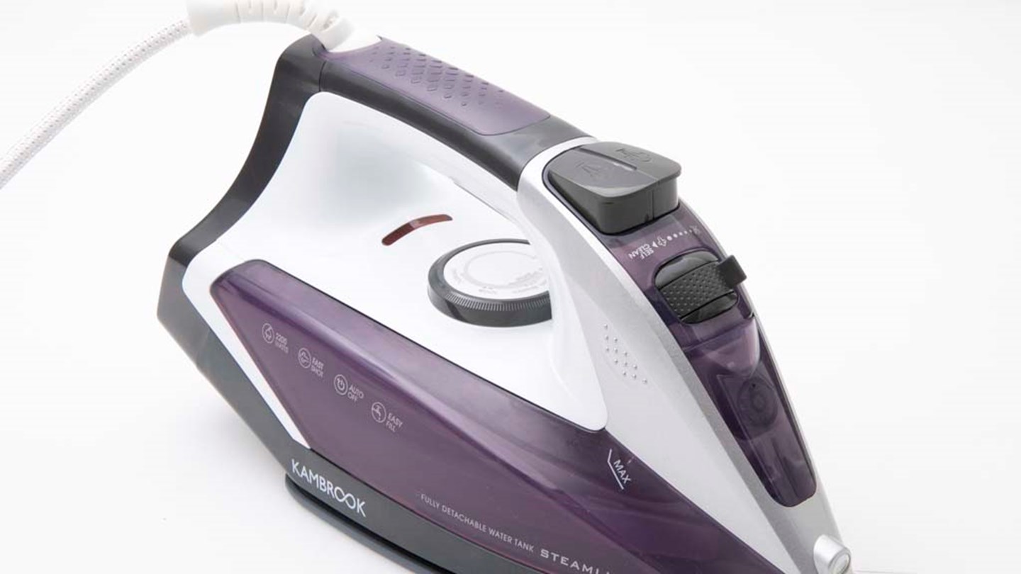 Kambrook Steamline Detach Steam Iron KIR795MAU Review Steam iron CHOICE