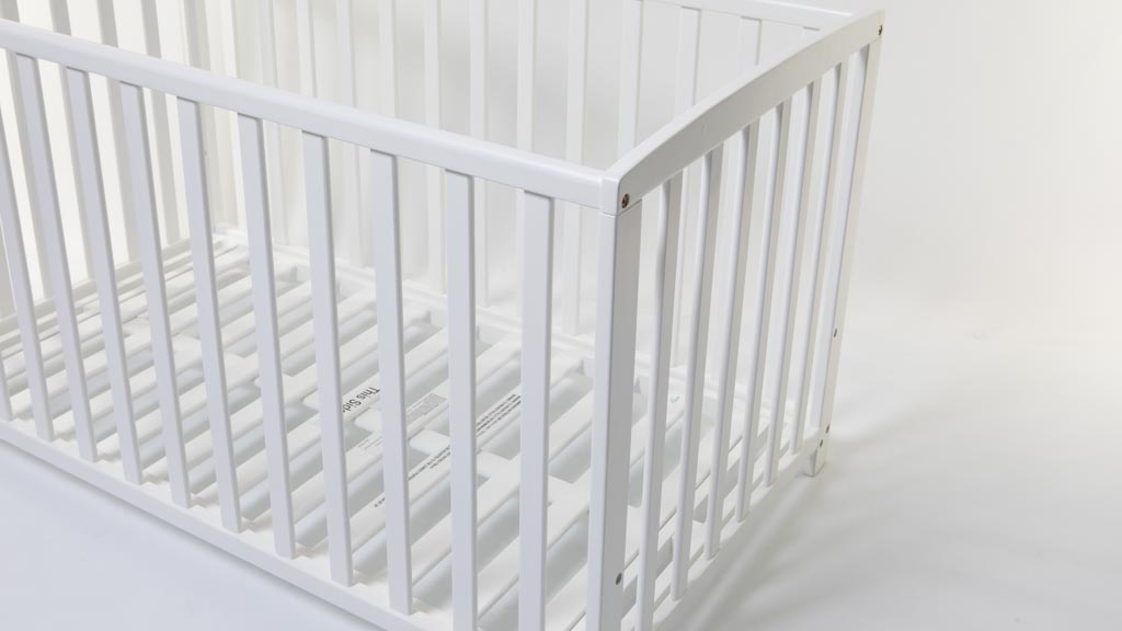 Kidsu0026Co White Wooden Cot 42435075