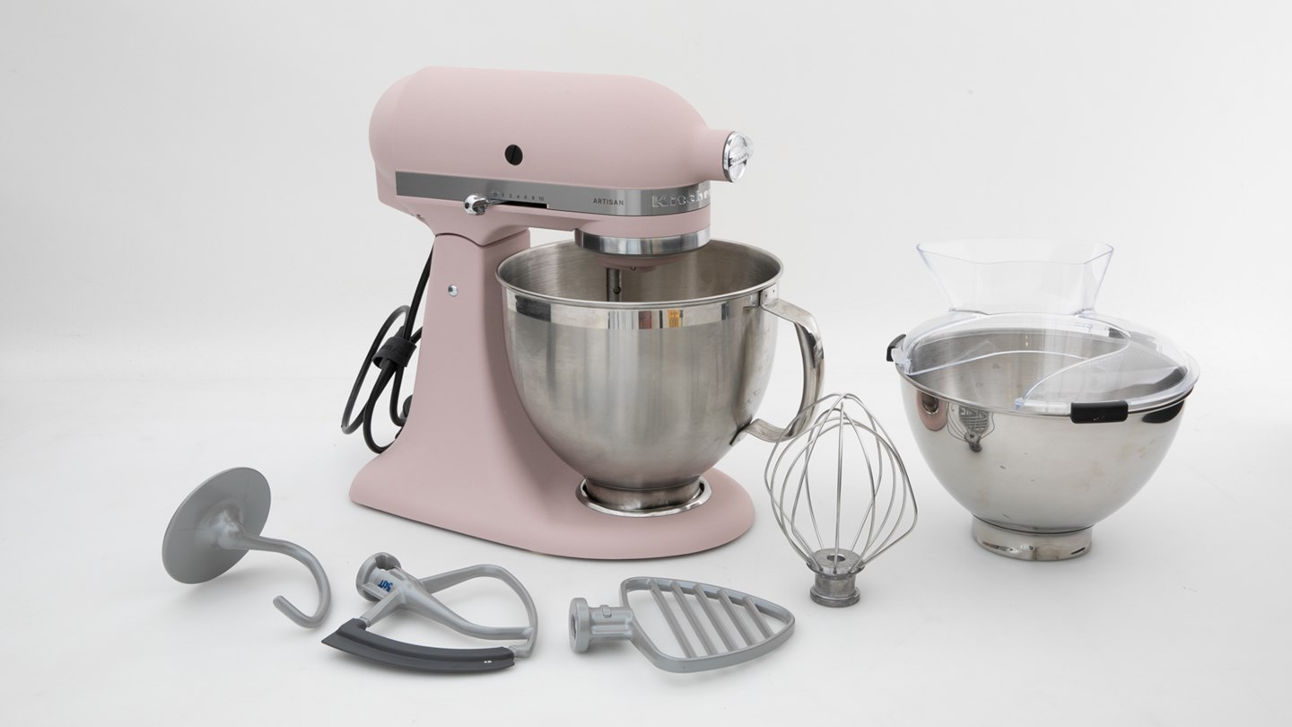 Smeg 50s style stand mixer SMF01 Review Best kitchen stand mixers