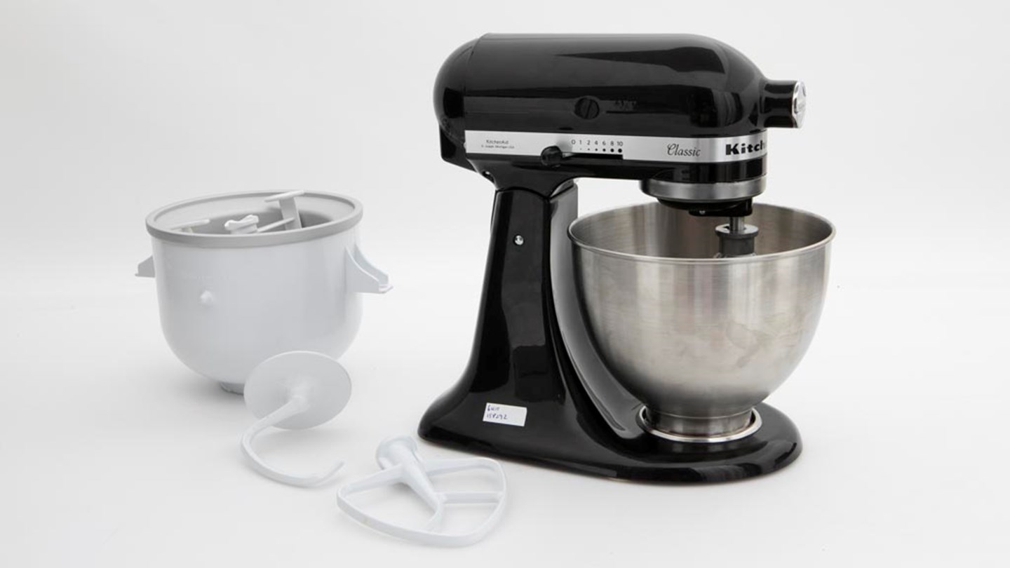 KitchenAid Artisan KSM150 Stand Mixer Review Best kitchen stand