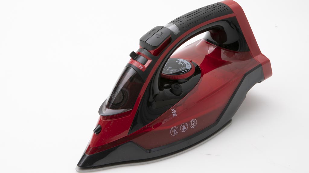 Kmart Anko 2400W Cordless Steam Iron KB950RVE3 Review Steam iron