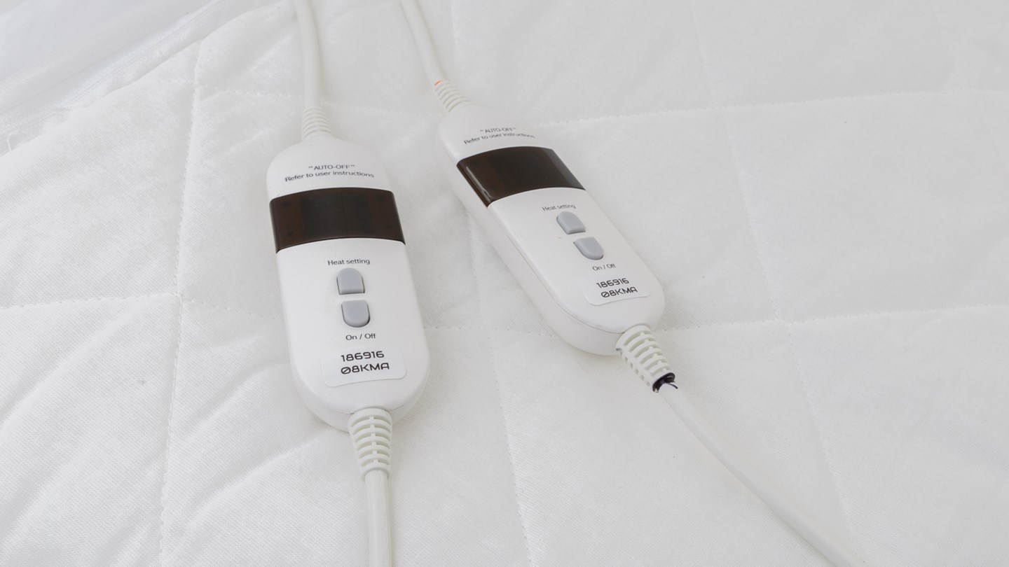 Kmart Anko Electric Heated Topper TT1101X Review Electric blanket