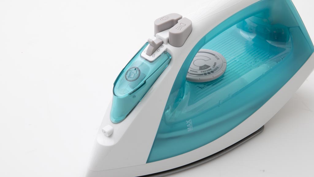 Kmart Anko Steam Iron ETA-66A6