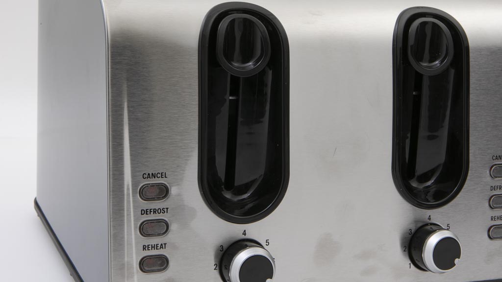 Kmart Home & Co 4 Slice Toaster Stainless Steel TA5722SA Review