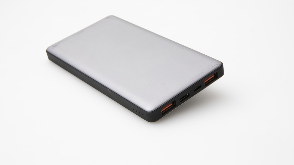 Kogan 10,000mAh Qi Wireless Powerbank 18W
