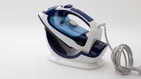 Kogan deals cordless iron