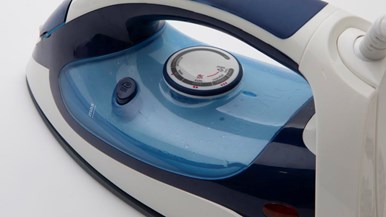 Kogan 2200W Cordless Iron / KAIRONML22A