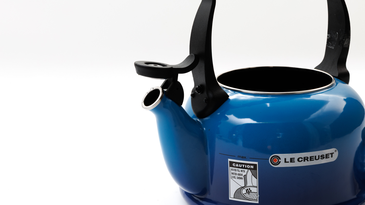 Le Creuset Traditional Kettle