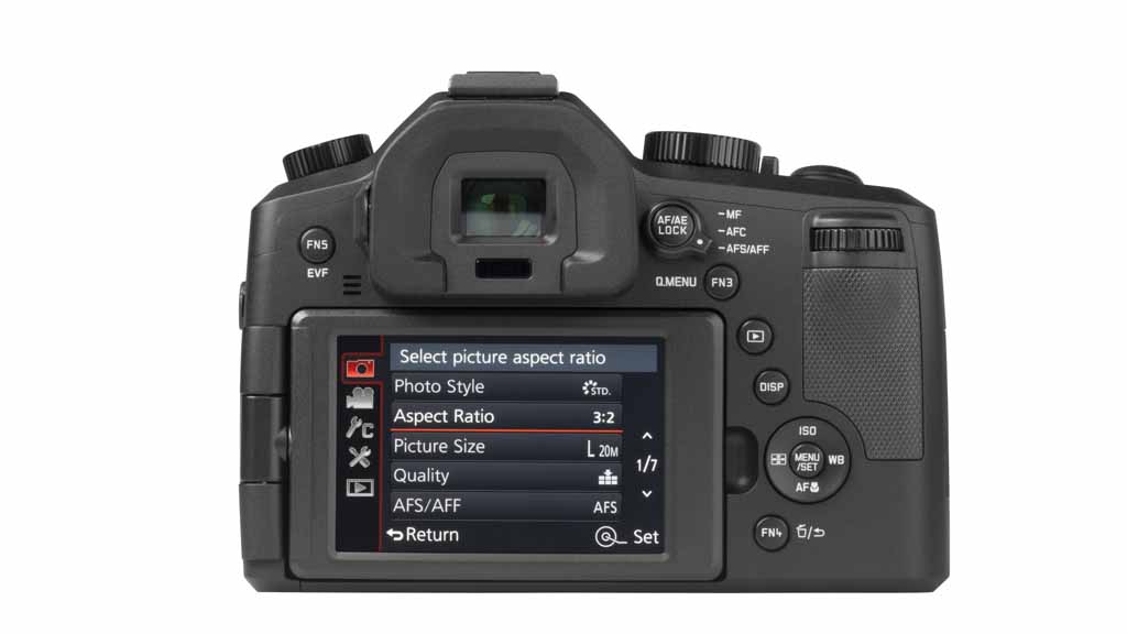 Leica V-Lux Type 114