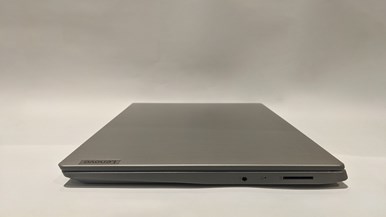 Lenovo IdeaPad Slim 3 (81WD00YTAU)