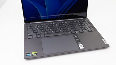 Lenovo Yoga Pro 9 16IRP8