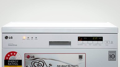 LG LD-1482W4 dishwasher-close-up-controls-view