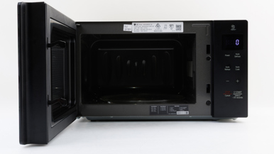 LG NeoChef 20L EasyClean Microwave Oven MS2036NDB