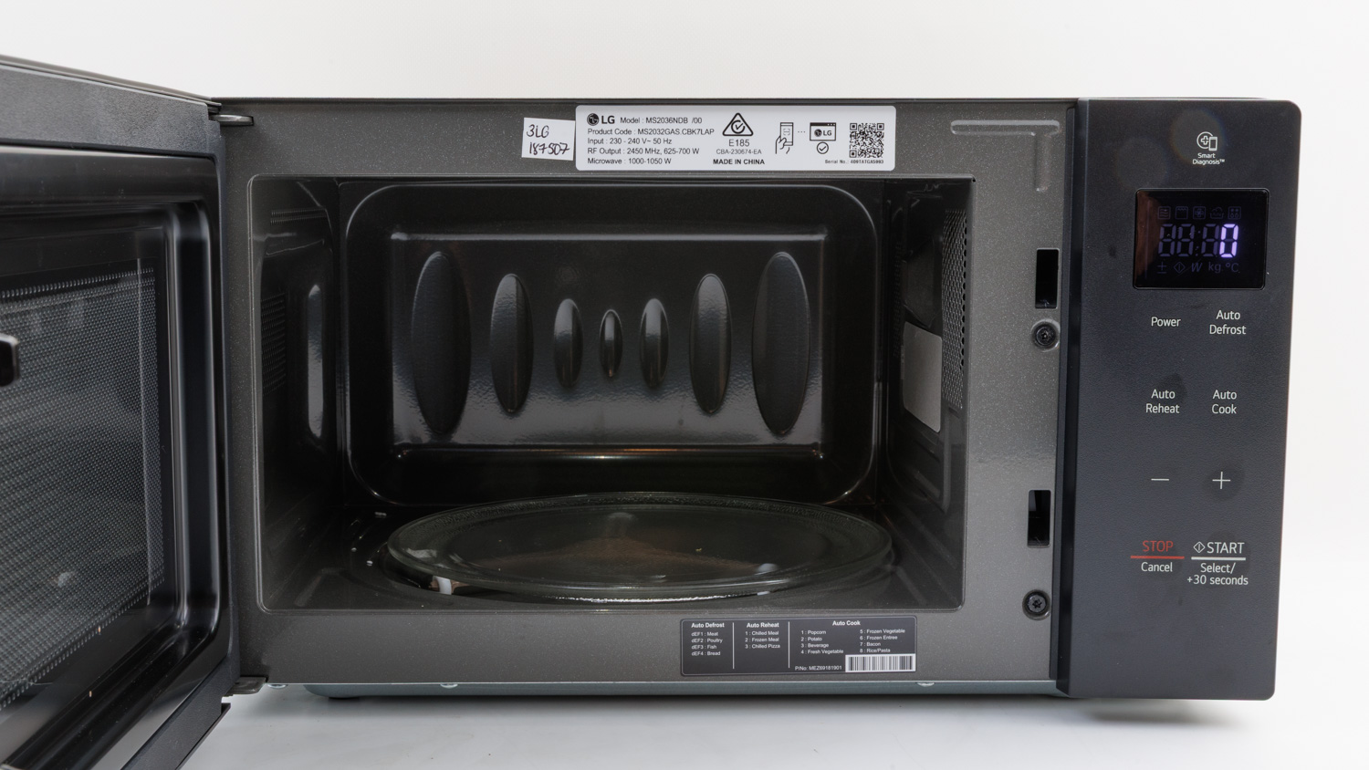 LG NeoChef 20L EasyClean Microwave Oven MS2036NDB