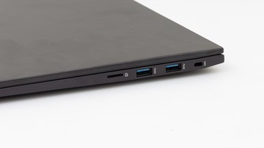 LG Ultra PC 16U70R-G.AA76A