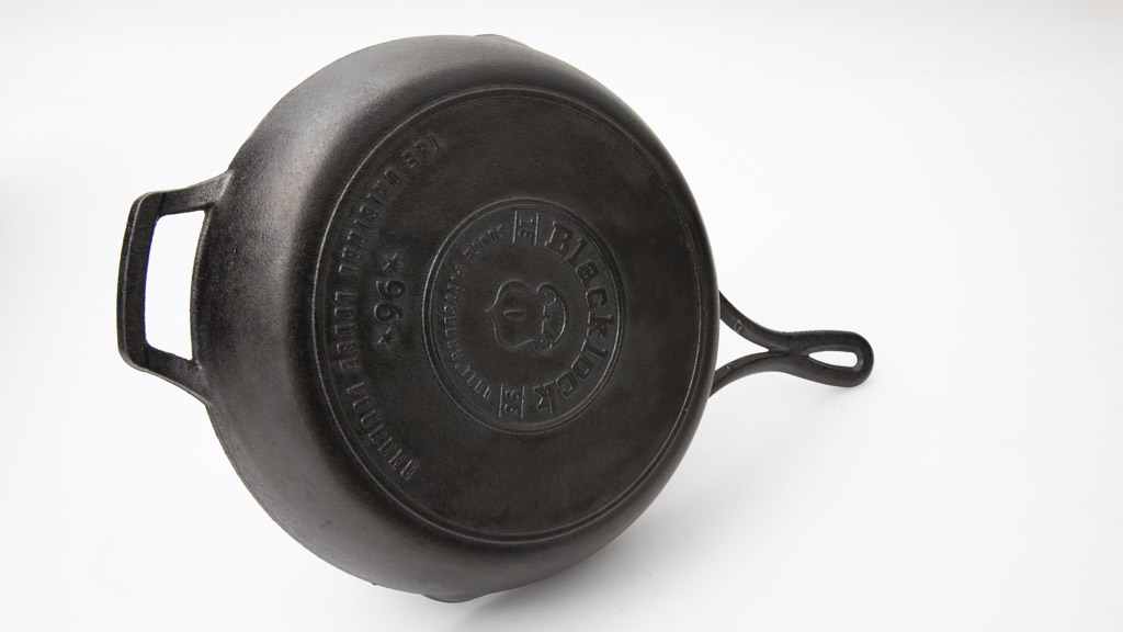 Lodge Blacklock Triple Seasoned Cast Iron Skillet 26cm Review Frypan