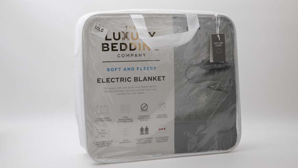 Luxury Bedding Company Soft and Fleecy Electric Blanket FB19MCDE Queen carousel image