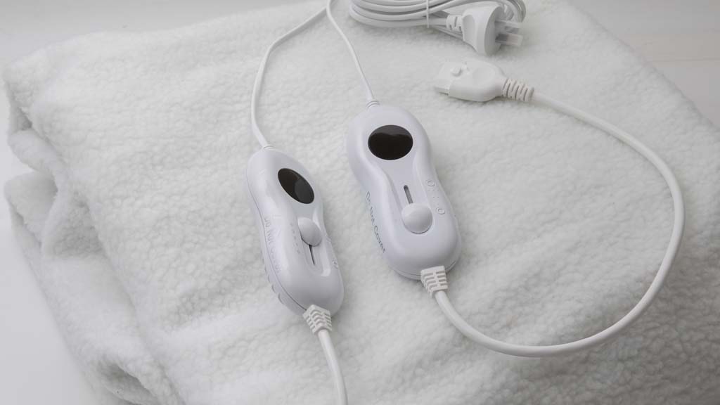 Luxury Bedding Company Soft and Fleecy Electric Blanket FB19MCDE Queen