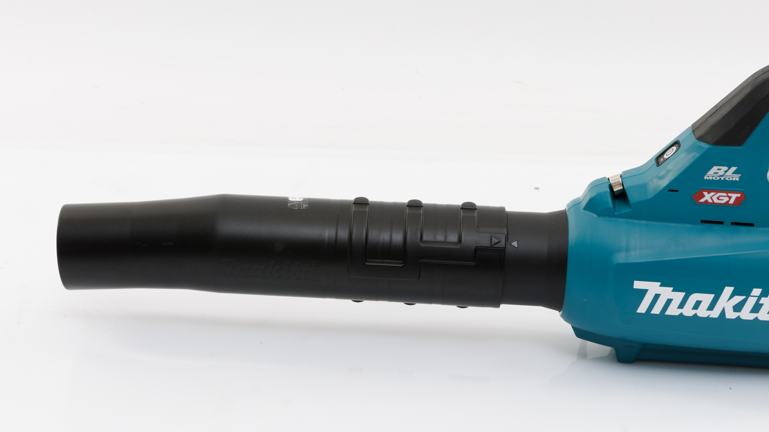 Makita 40V Max Brushless Blower Kit  UB001GM101