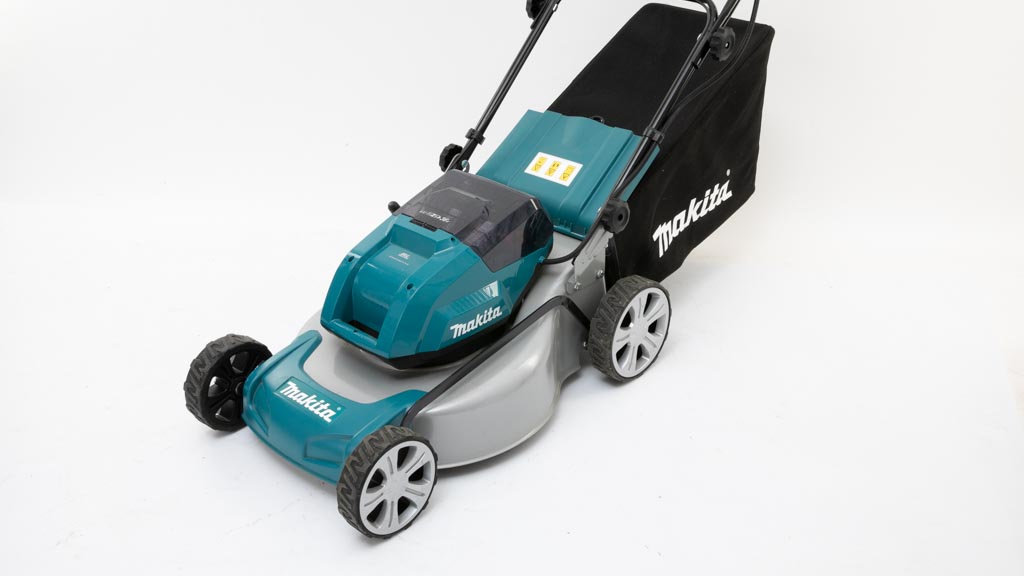 Makita DLM461PG2