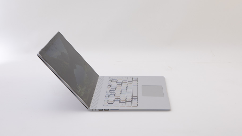 Microsoft Surface Book 2 (HMW-00009)