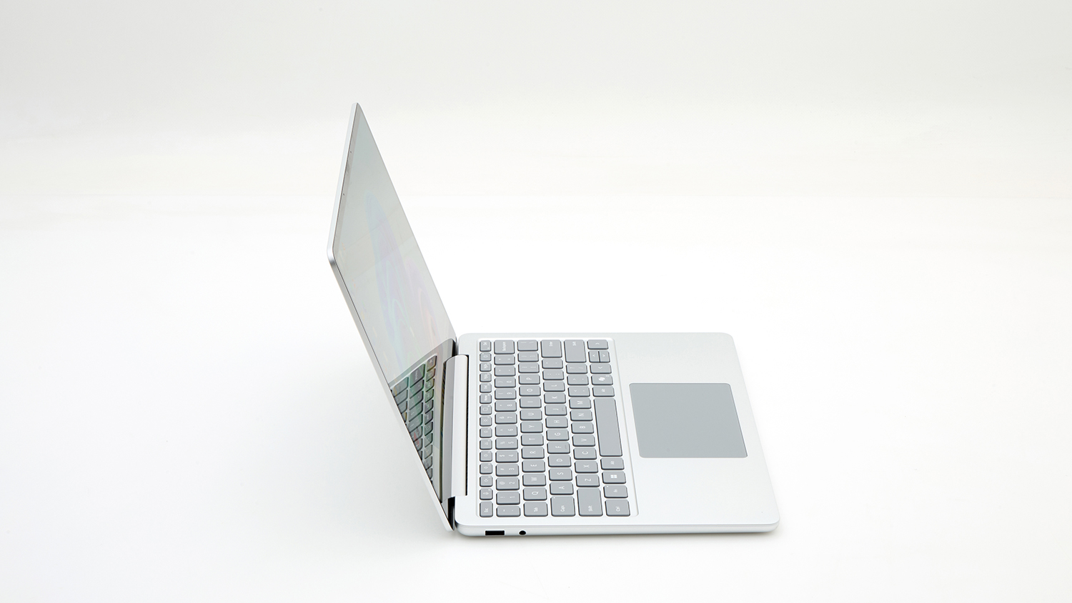 Microsoft Surface Laptop 13-inch 1st Edition with Snapdragon (Model 2095)