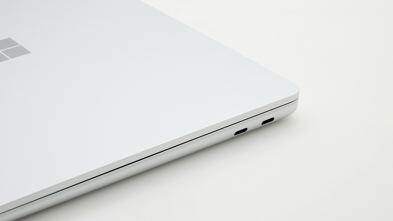 Microsoft Surface Laptop 13-inch 1st Edition with Snapdragon (Model 2095)