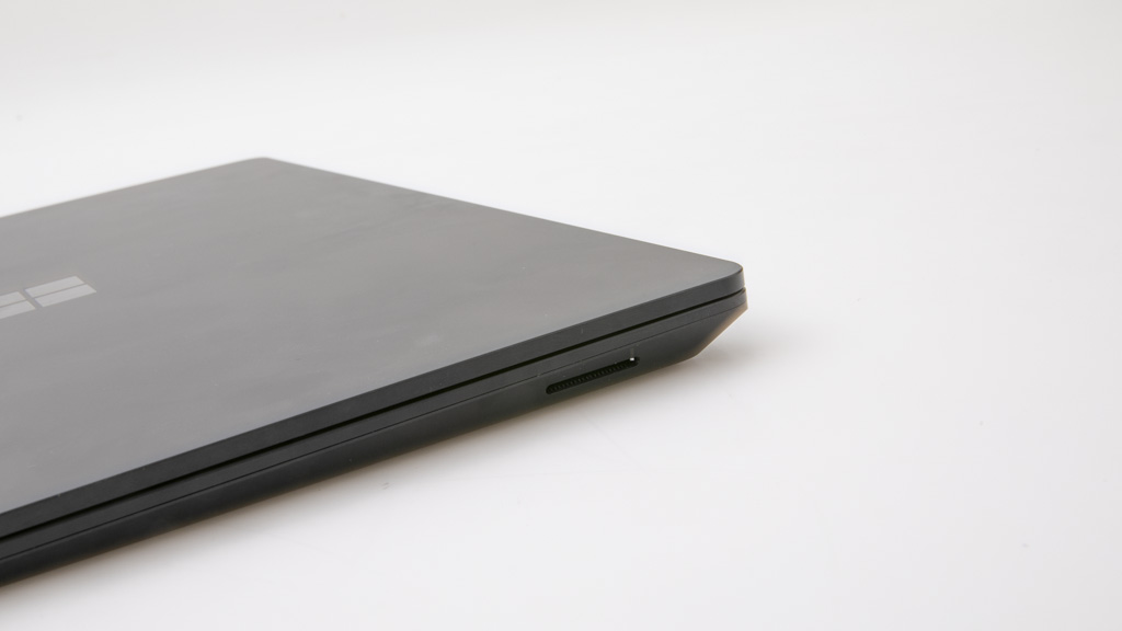 Microsoft Surface Laptop 3 (Model 1868)