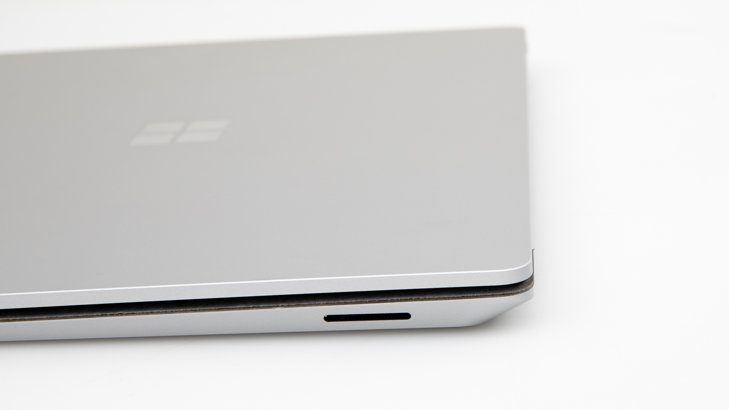 Microsoft Surface Laptop 5 13.5 inch (Model 1950)