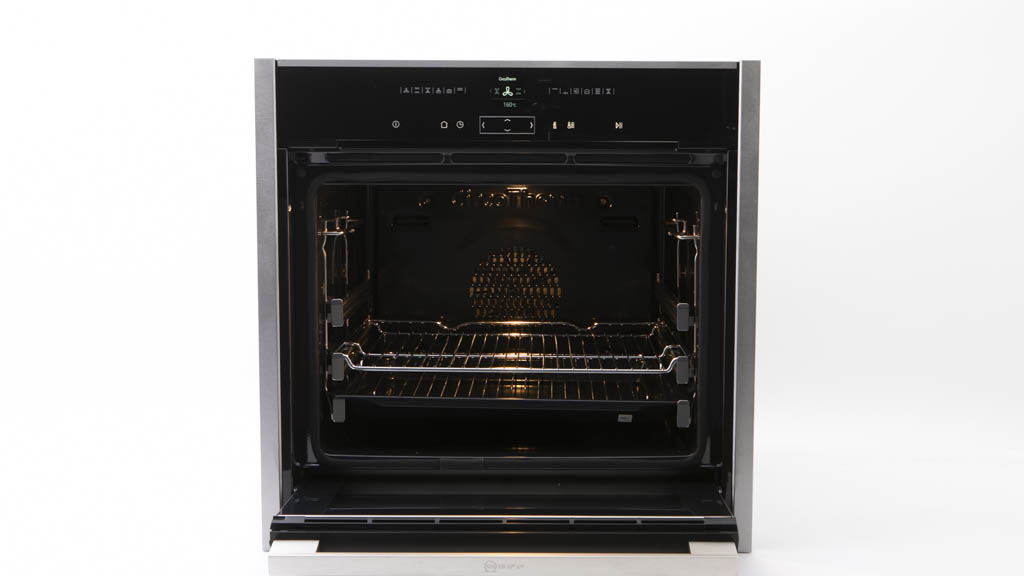 Neff B57CR22N0B Review Wall oven CHOICE