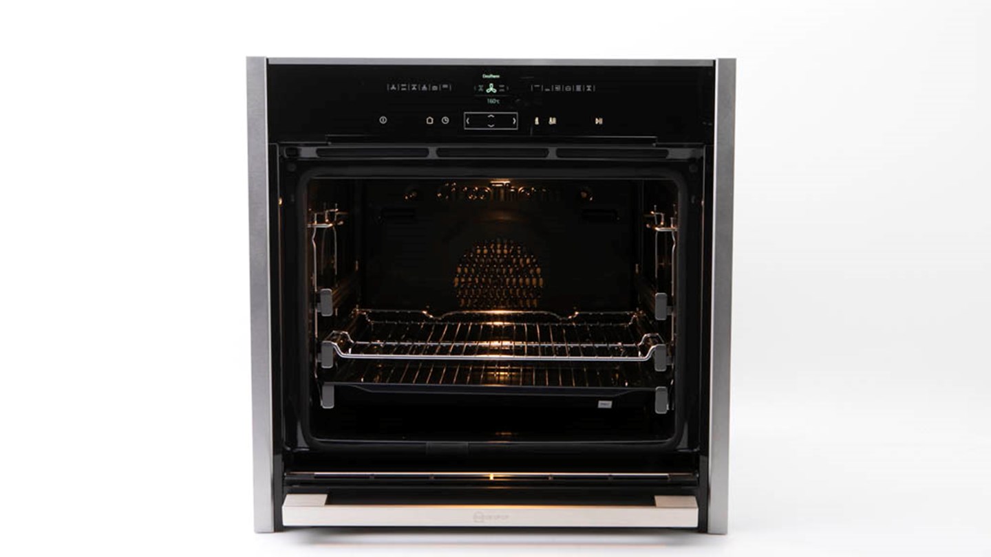 Neff B57CR22N0B Review Wall oven CHOICE