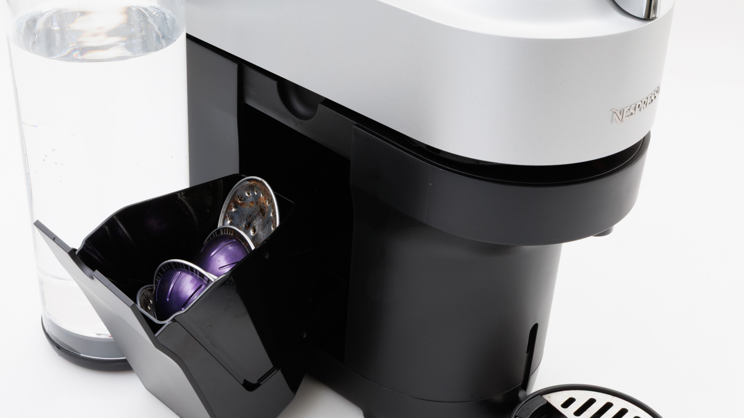 Nespresso Vertuo Pop+ Coffee Machine Starter Kit (GDV6)