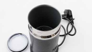 Nespresso Vertuo Pop+ Coffee Machine Starter Kit (GDV6)