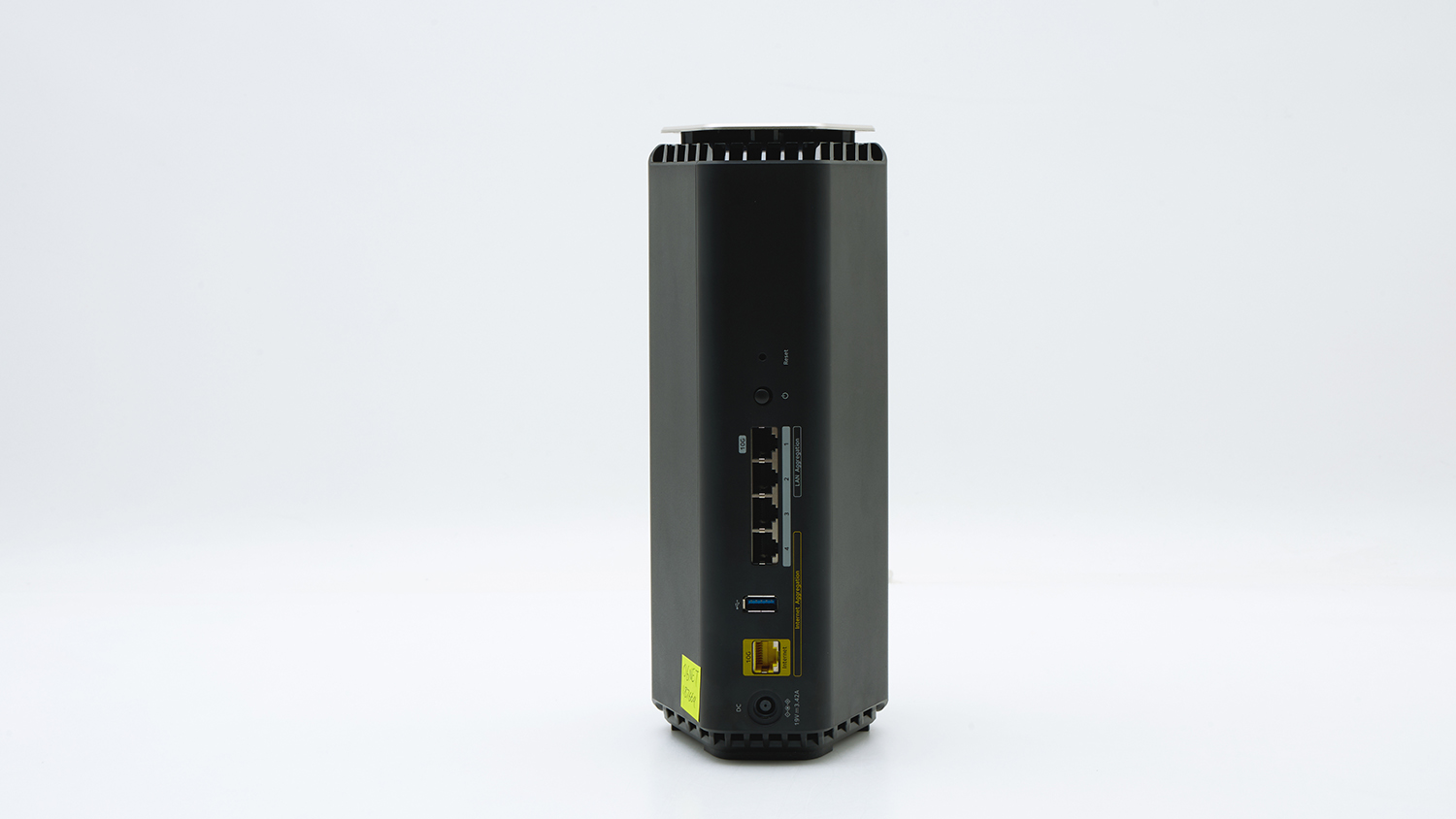Netgear RS600