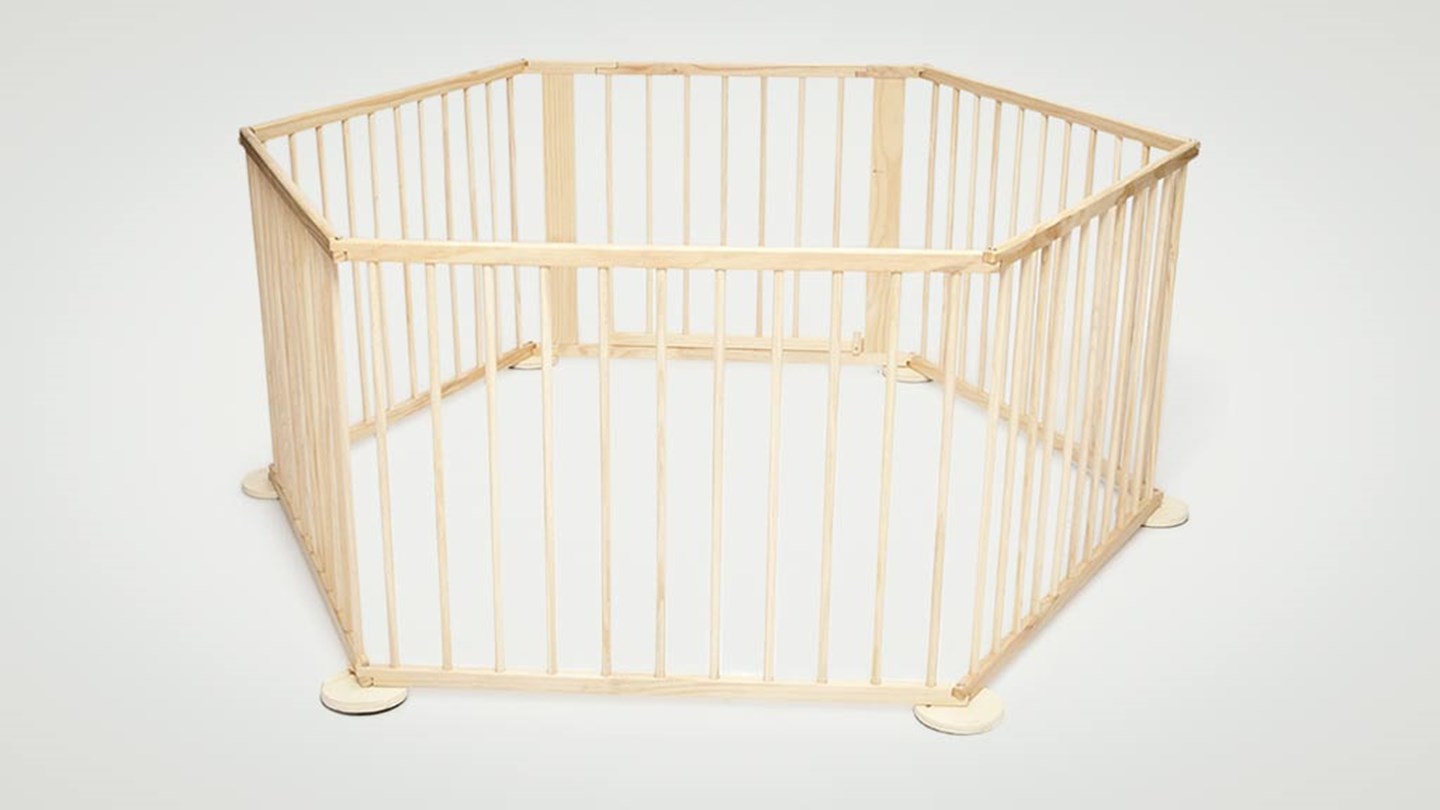New Aim Cuddly Baby 6 Angle Wooden Playpen