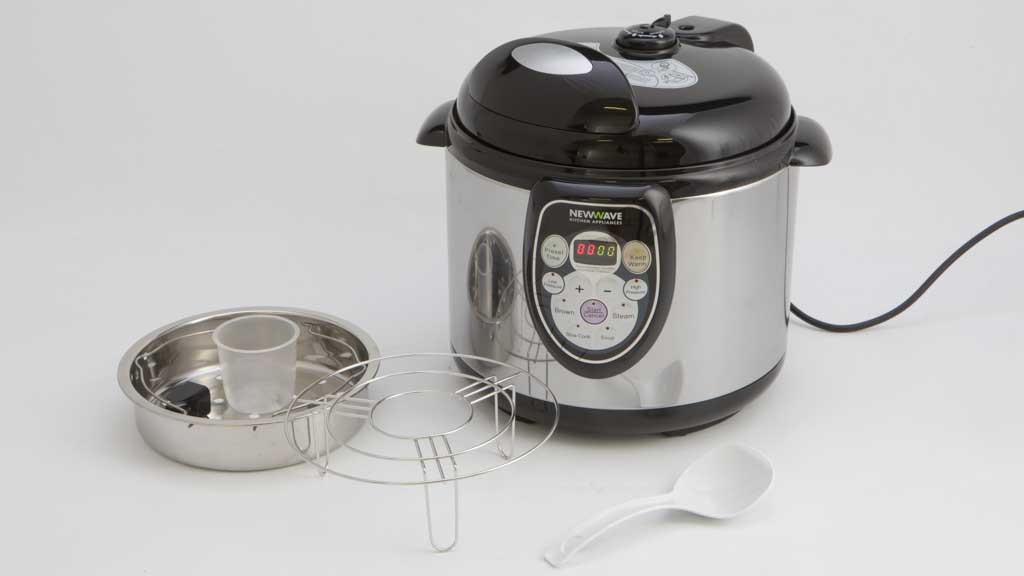 New Wave 5 in 1 Multi Cooker NW-700 carousel image